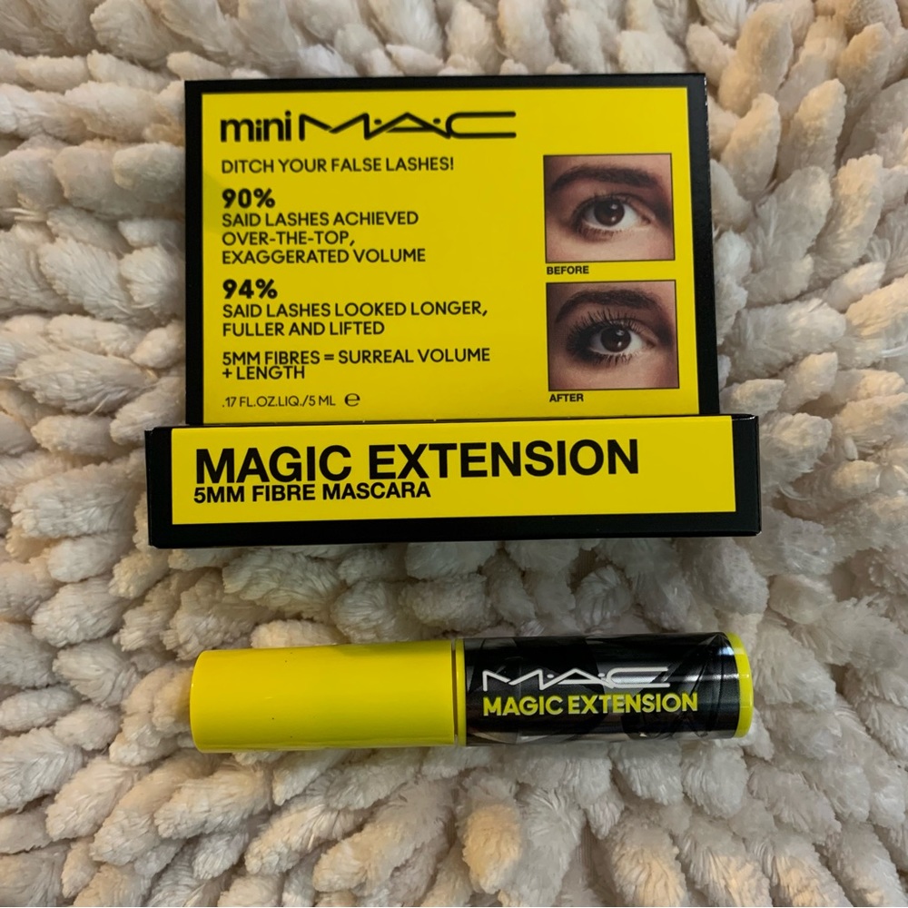 MAC Mini travel Size Magic Extension Mascara Extensive Black